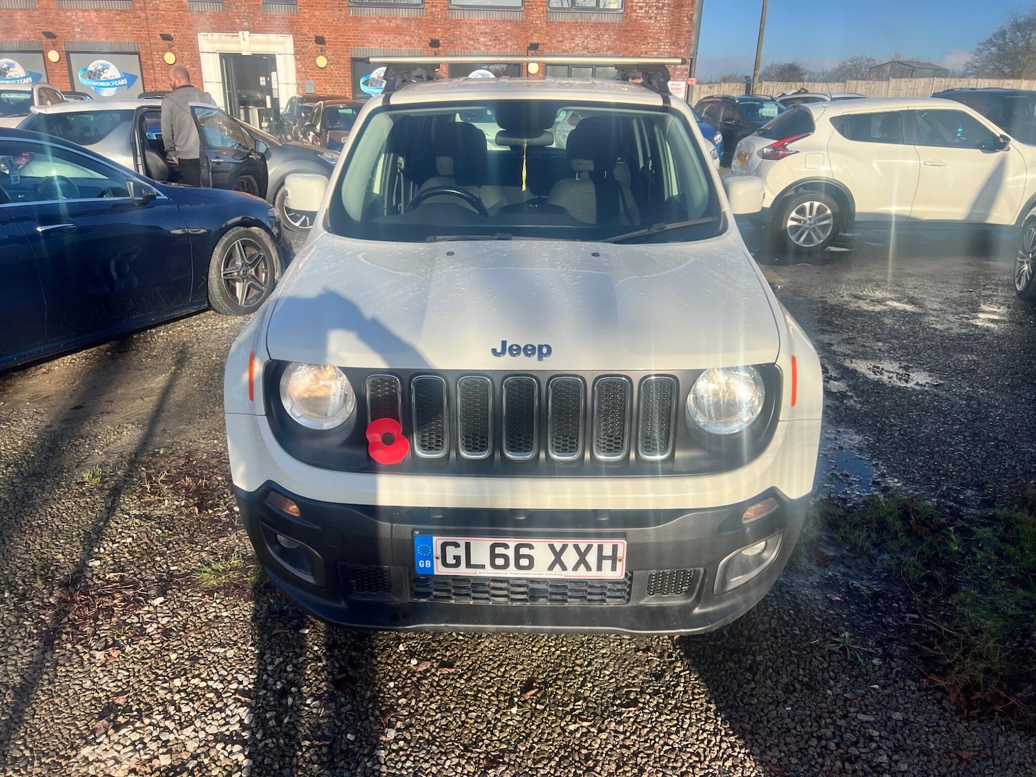 Used Jeep Renegade 2016 for sale - 77202498: Photo 2