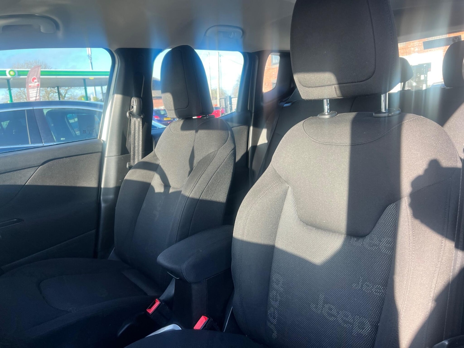 Used Jeep Renegade 2016 for sale - 77202498: Photo 20