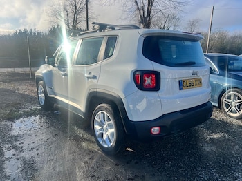 Used Jeep Renegade 2016 for sale - 77202498: Photo