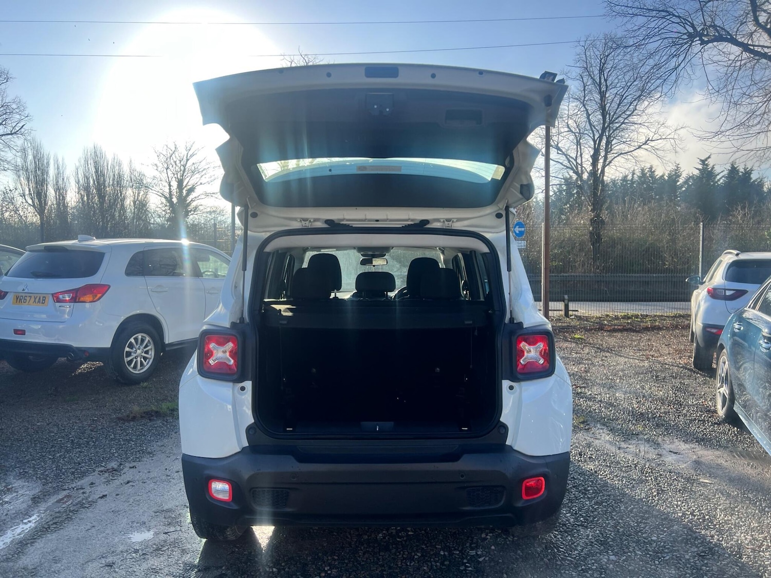 Used Jeep Renegade 2016 for sale - 77202498: Photo 8