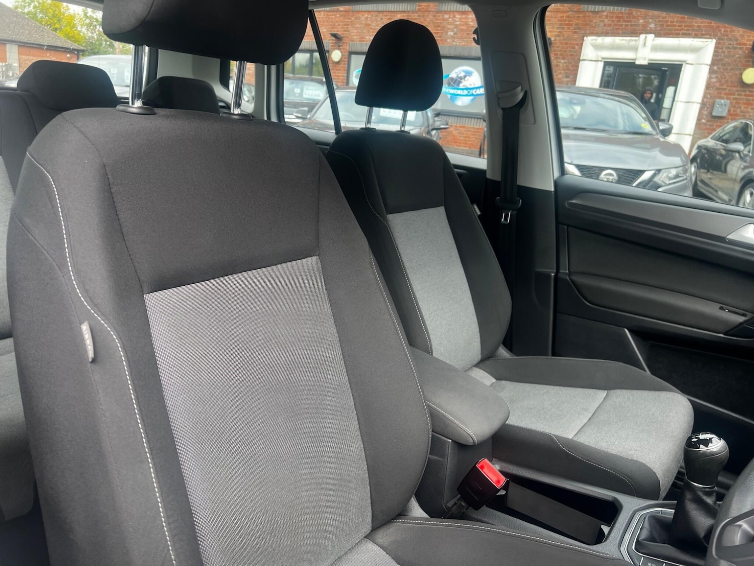 Used Volkswagen Golf SV 2016 for sale - 76486752: Photo 16