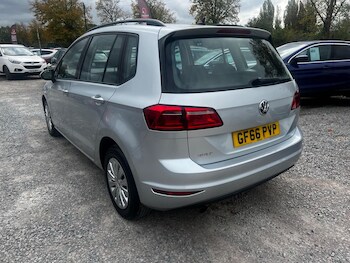 Used Volkswagen Golf SV 2016 for sale - 76486752: Photo