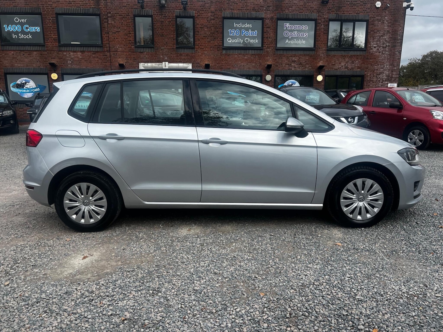 Used Volkswagen Golf SV 2016 for sale - 76486752: Photo 9