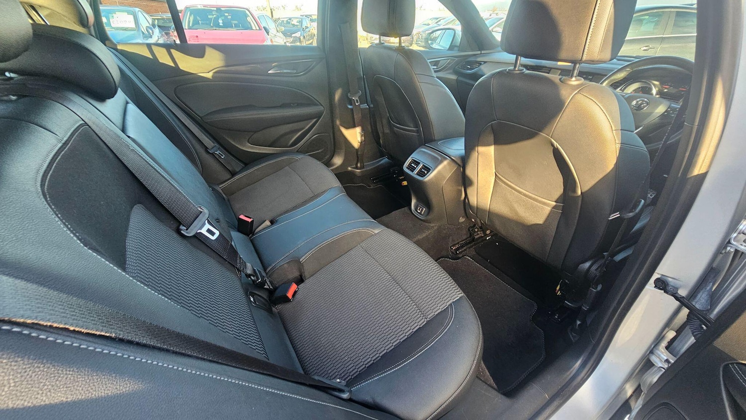 Used Vauxhall Insignia 2019 for sale - 76646298: Photo 13