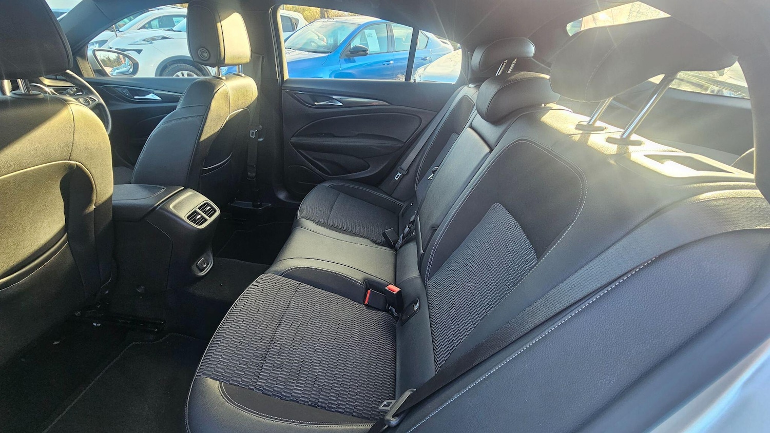 Used Vauxhall Insignia 2019 for sale - 76646298: Photo 18