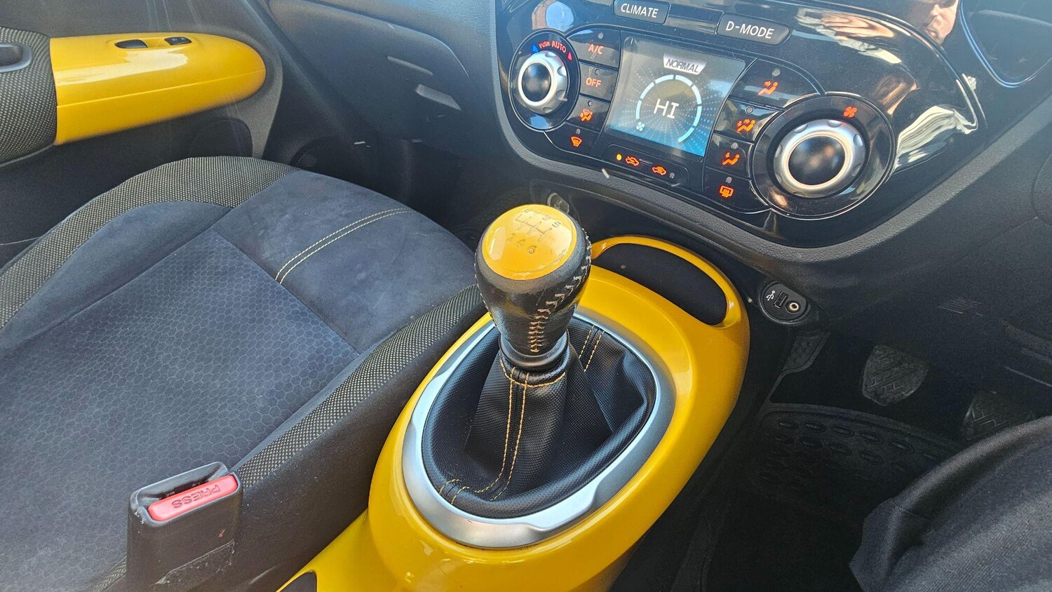 Used Nissan Juke 2014 for sale - 76607226: Photo 28