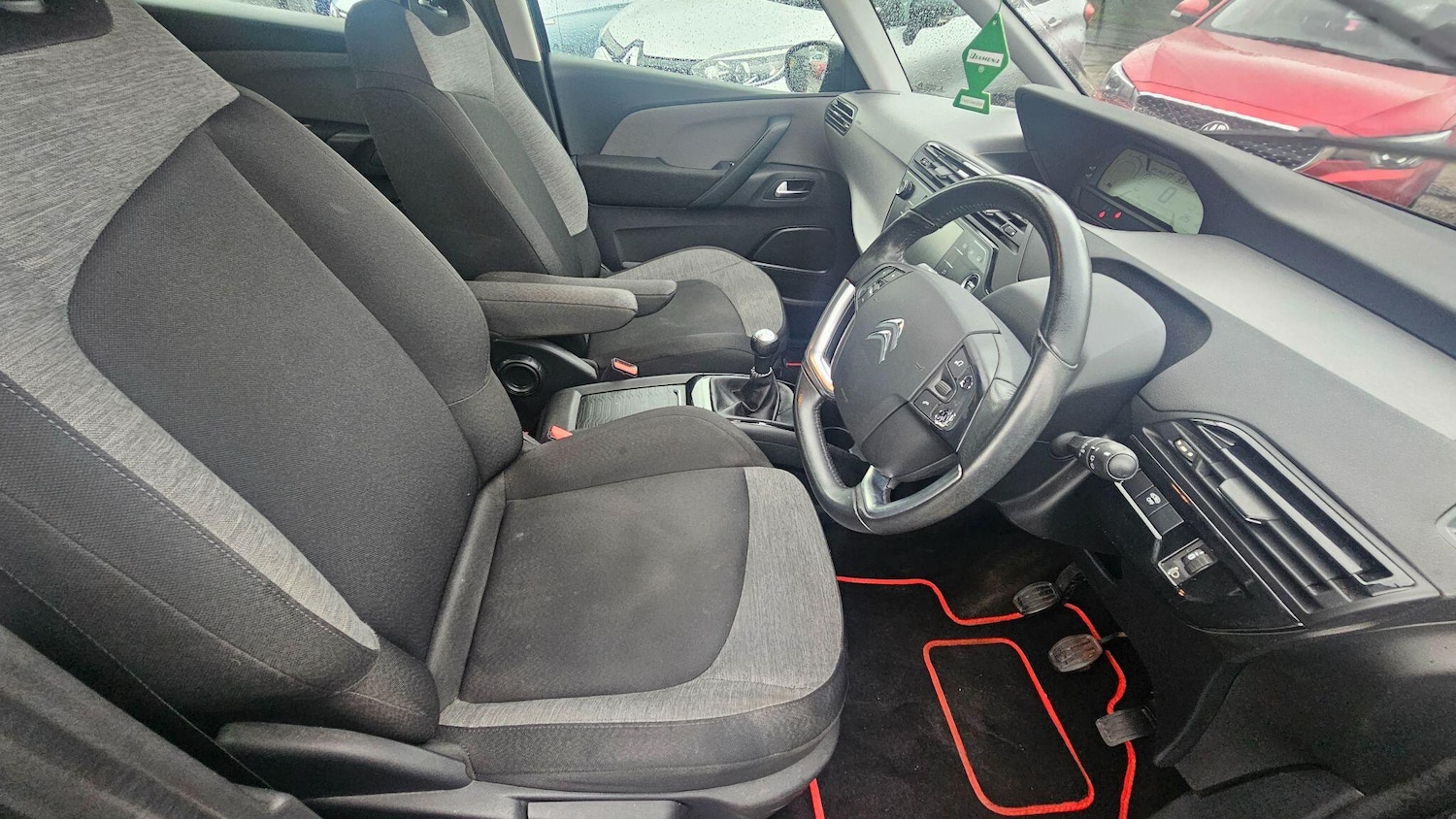 Used Citroen C4 Grand Picasso 2017 for sale - 76898985: Photo 15