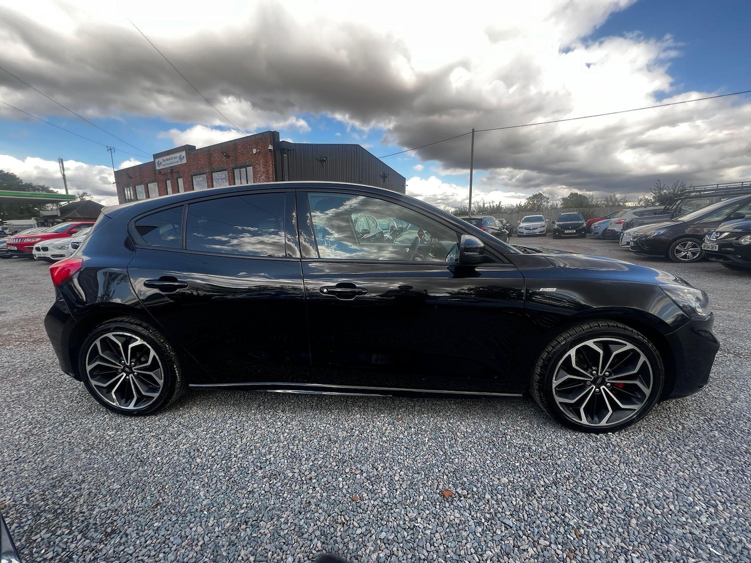 Used Ford Focus 2019 for sale - 76988419: Photo 3