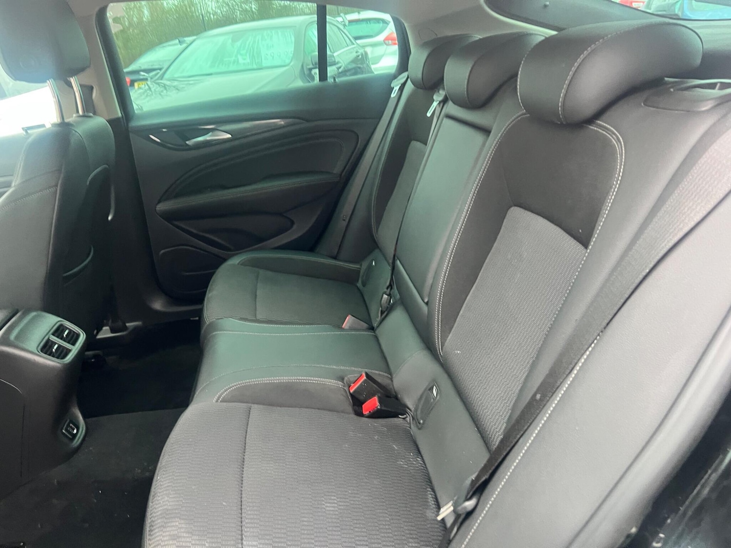 Used Vauxhall Insignia 2017 for sale - 77130615: Photo 18