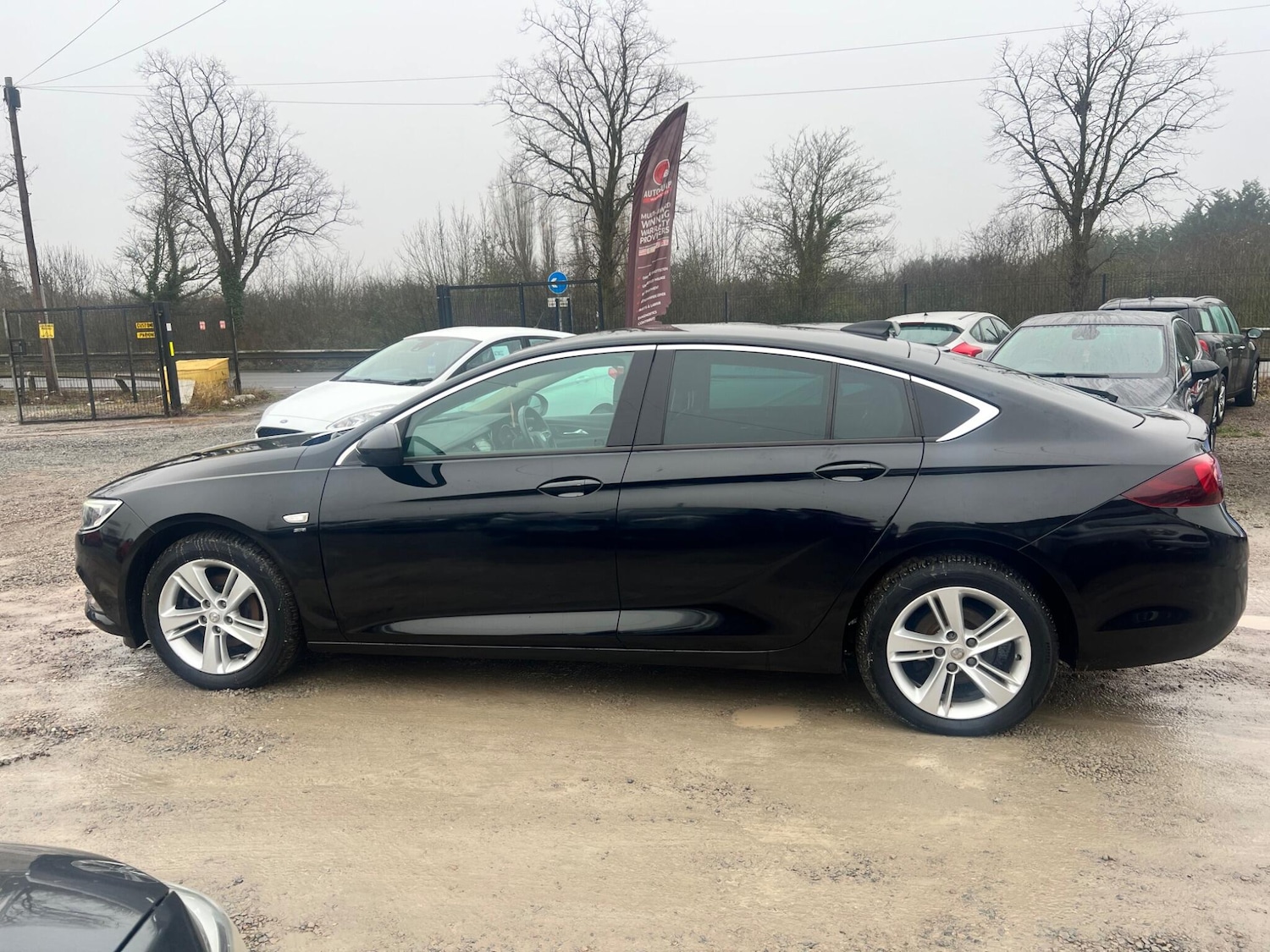 Used Vauxhall Insignia 2017 for sale - 77130615: Photo 7
