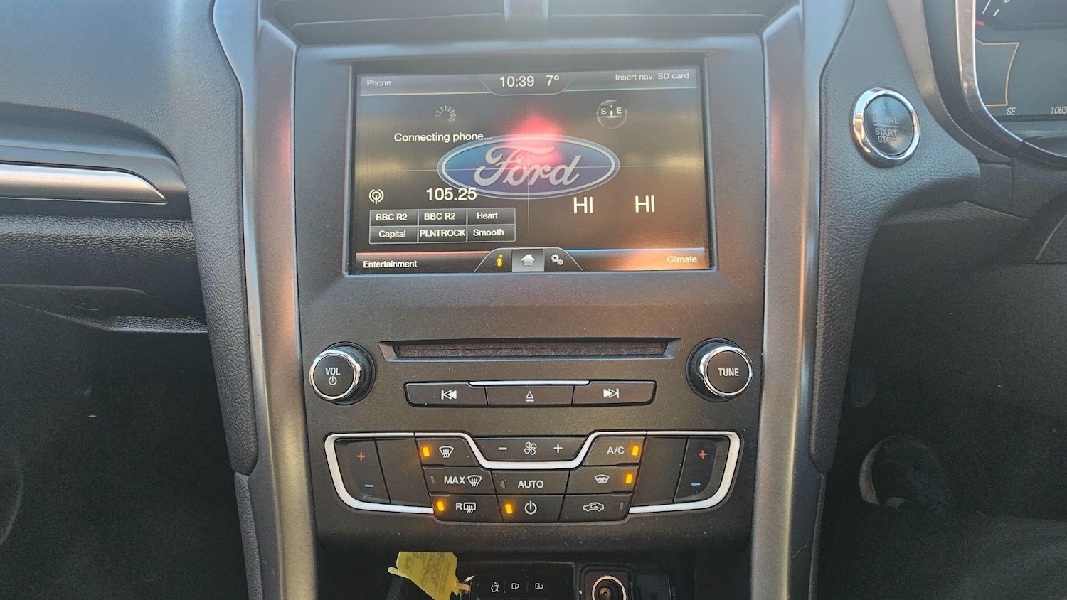 Used Ford Mondeo 2015 for sale - 77015849: Photo 25