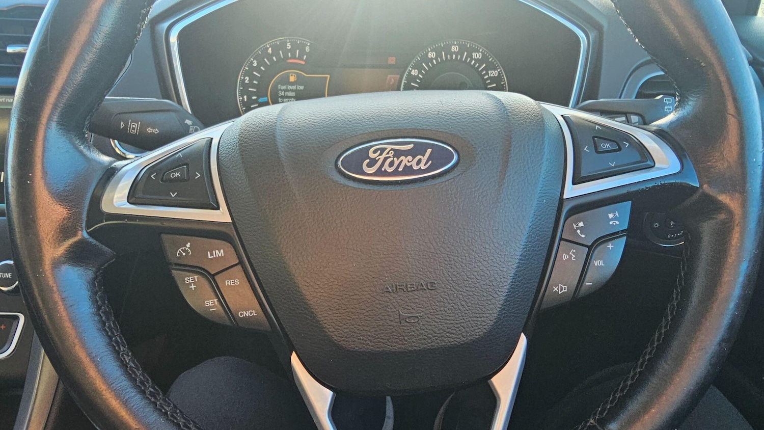 Used Ford Mondeo 2015 for sale - 77015849: Photo 26