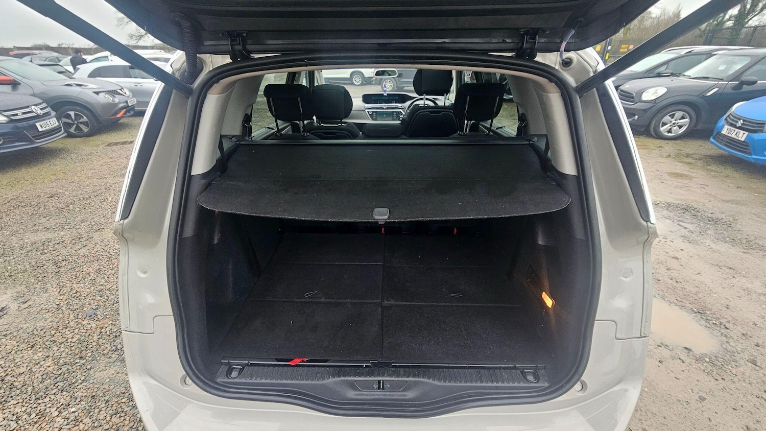 Used Citroen C4 Grand Picasso 2017 for sale - 77290598: Photo 17