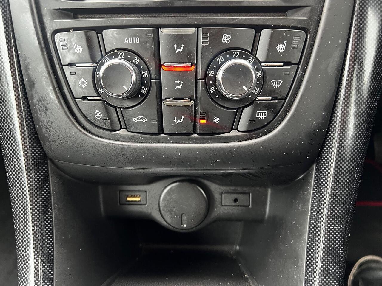 Used Vauxhall Cascada 2015 for sale - 76645150: Photo 27