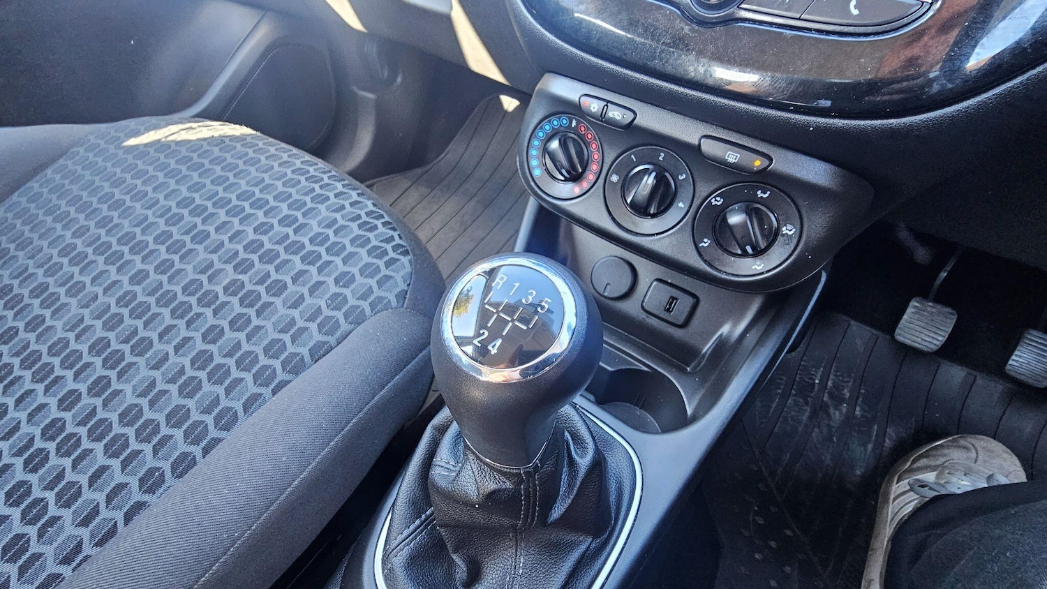 Used Vauxhall Corsa 2017 for sale - 76486783: Photo 27