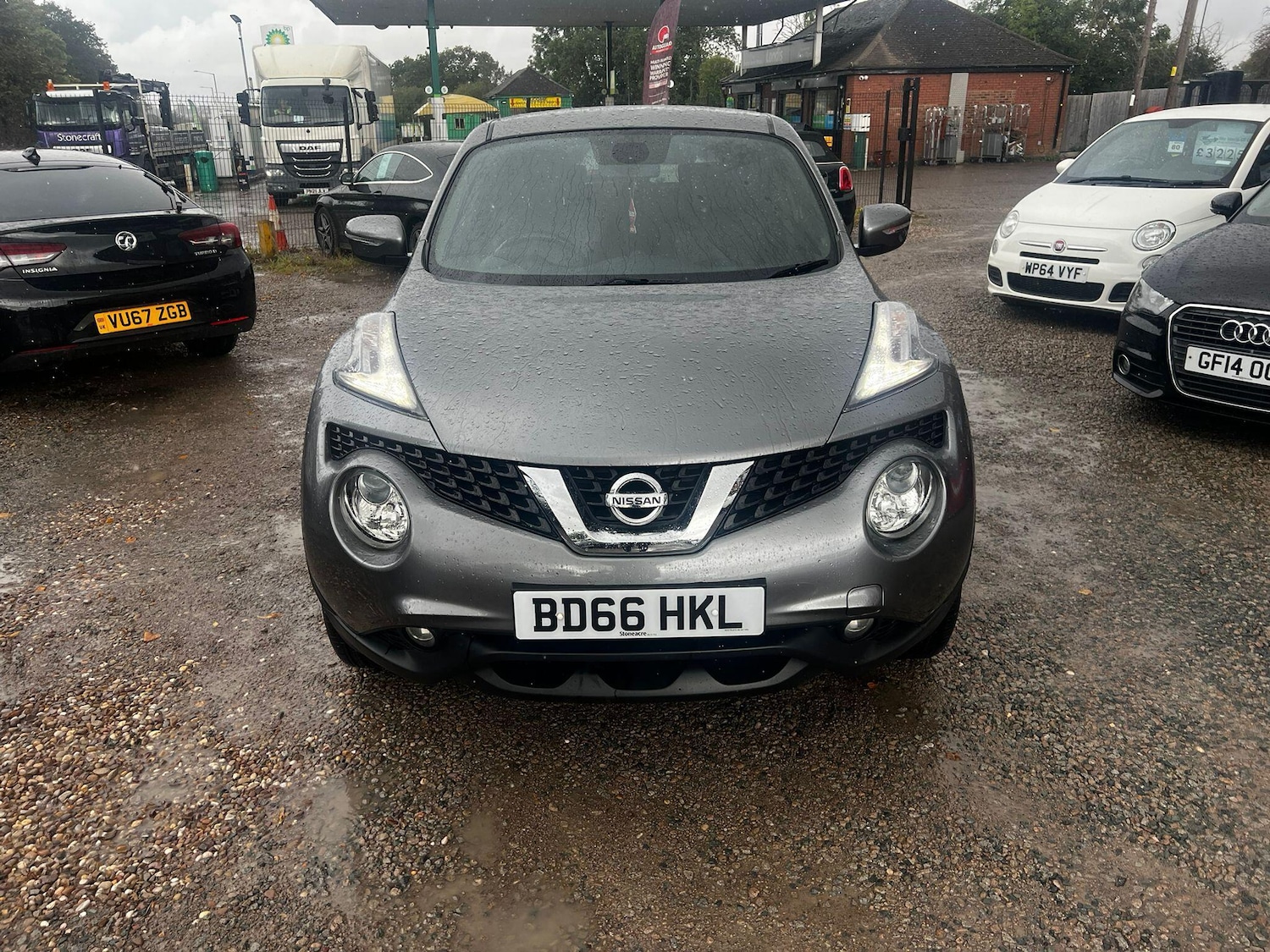 Used Nissan Juke 2016 for sale - 76486784: Photo 2