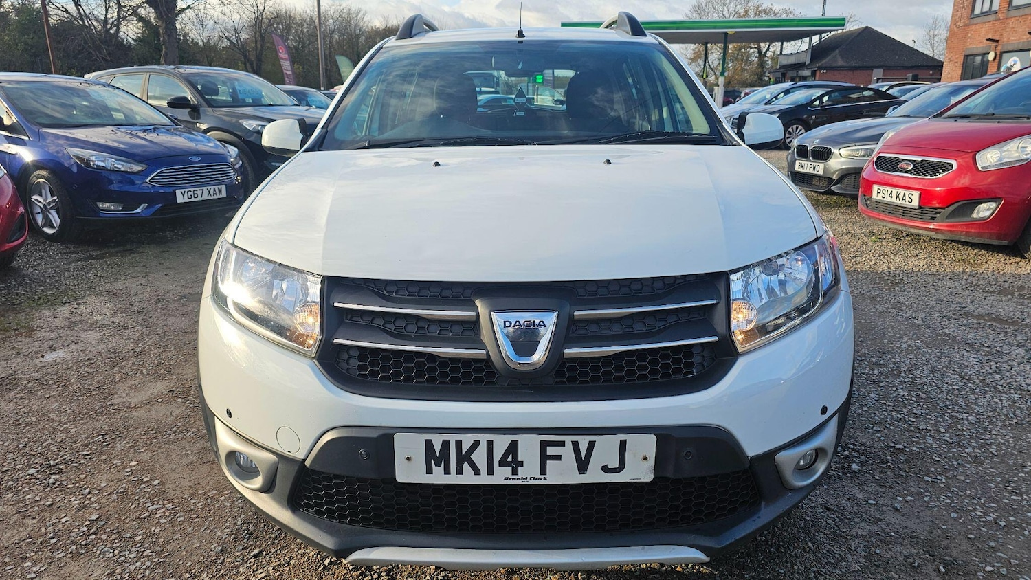 Used Dacia Sandero Stepway 2014 for sale - 76666861: Photo 2