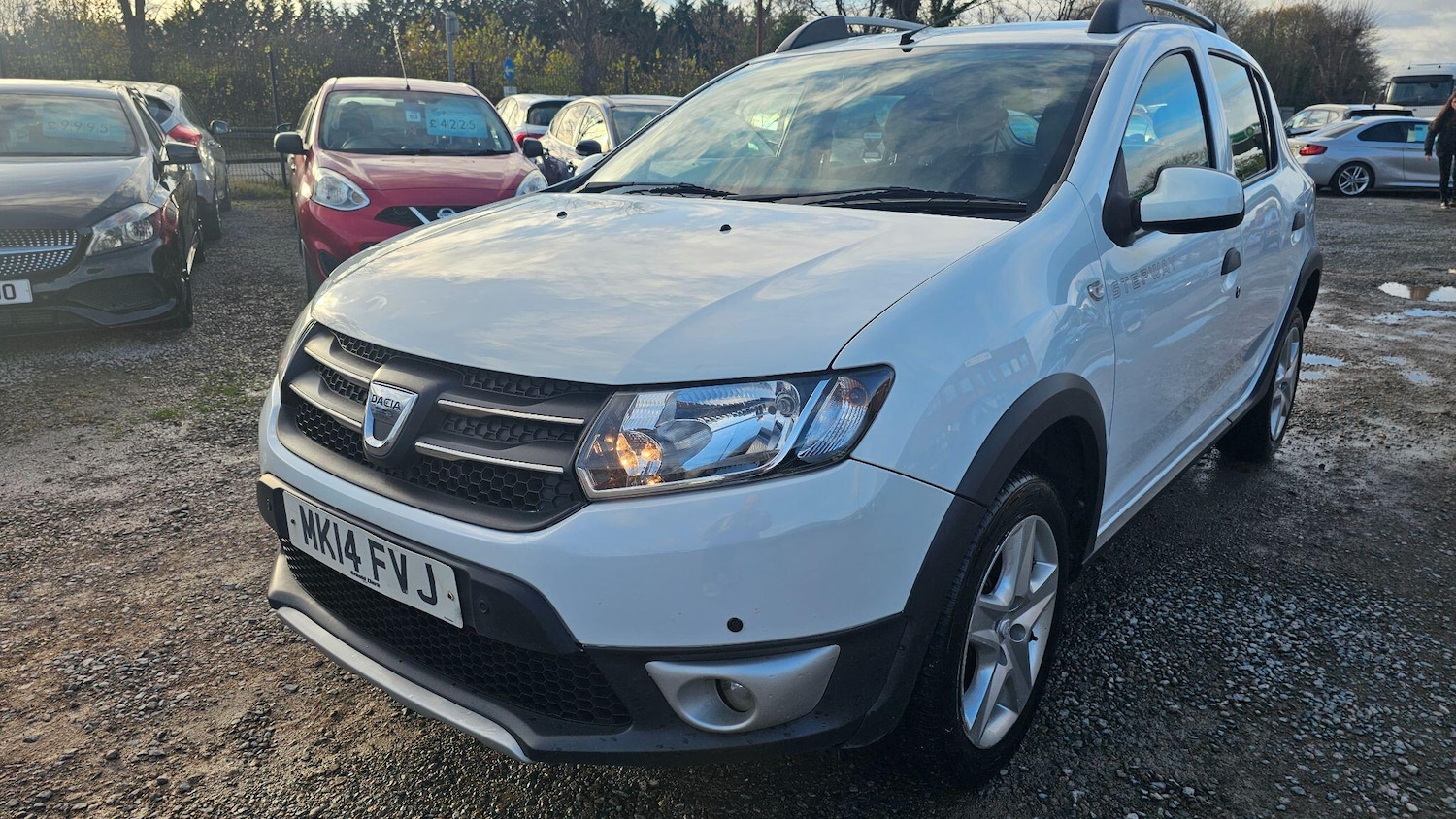Used Dacia Sandero Stepway 2014 for sale - 76666861: Photo 3