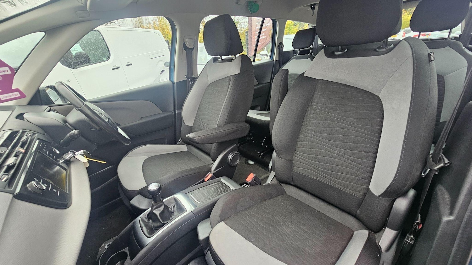 Used Citroen C4 Grand Picasso 2016 for sale - 76486776: Photo 17