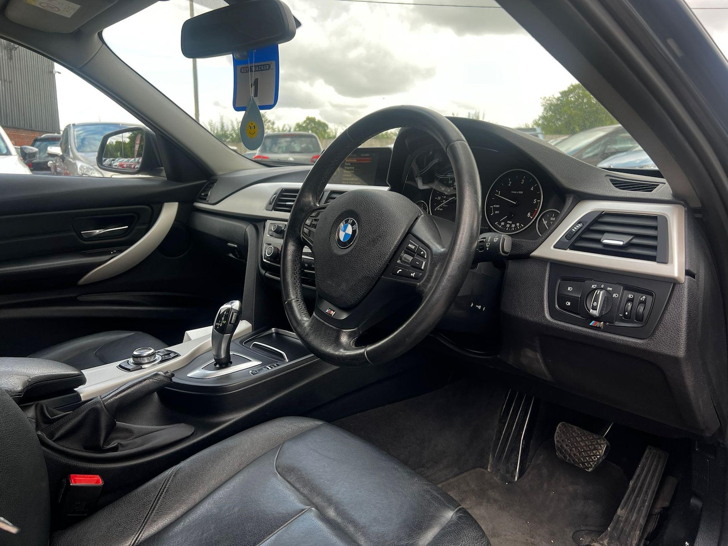 Used BMW 3 Series 2015 for sale - 76486734: Photo 11