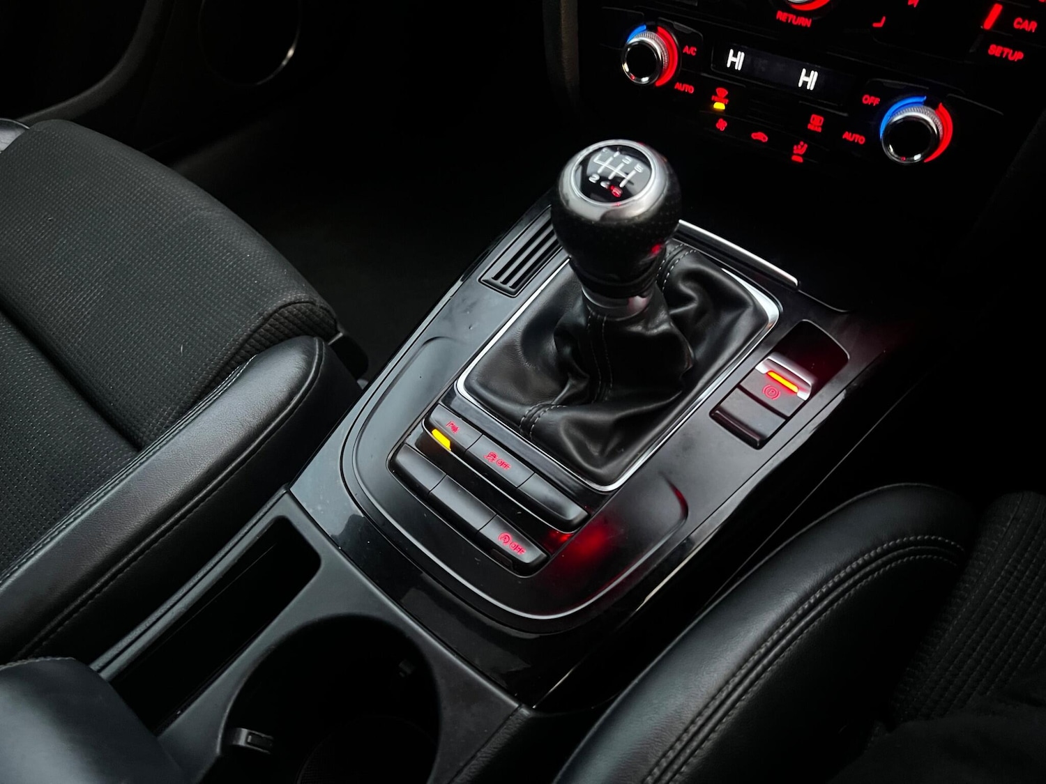 Used Audi A4 2014 for sale - 76887170: Photo 11