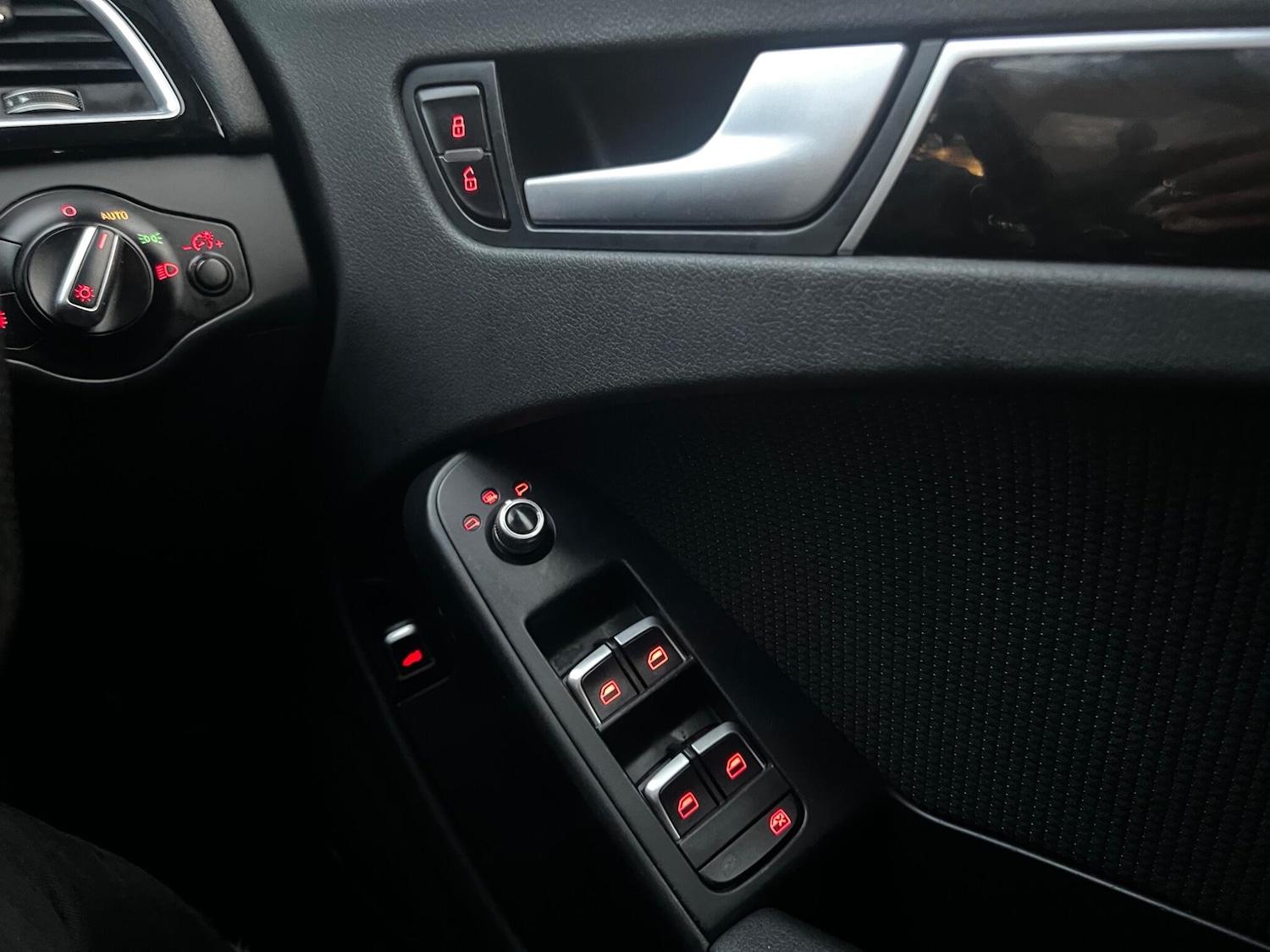 Used Audi A4 2014 for sale - 76887170: Photo 23