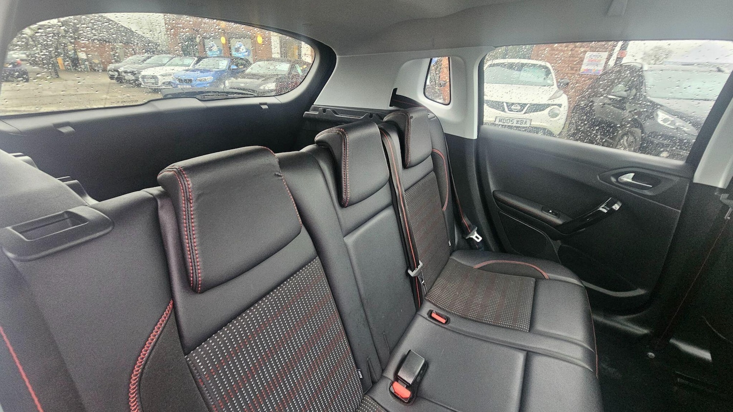 Used Peugeot 2008 2017 for sale - 77290557: Photo 16