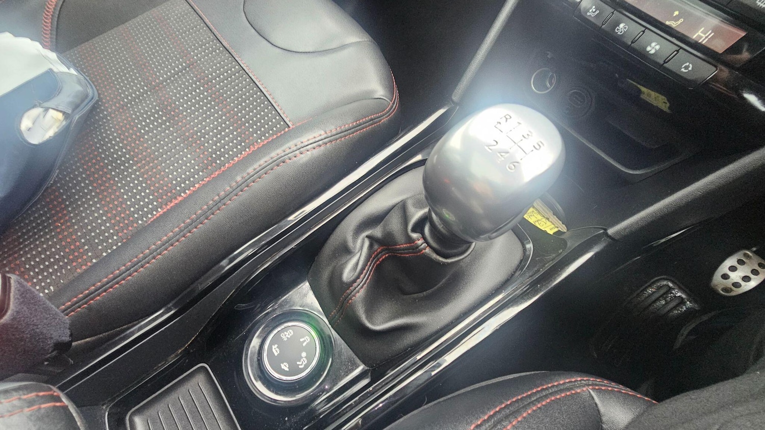 Used Peugeot 2008 2017 for sale - 77290557: Photo 26