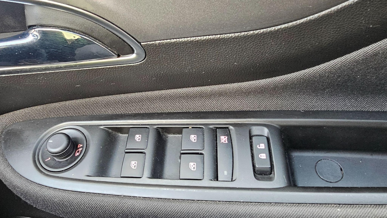 Used Vauxhall Mokka 2016 for sale - 76913617: Photo 28