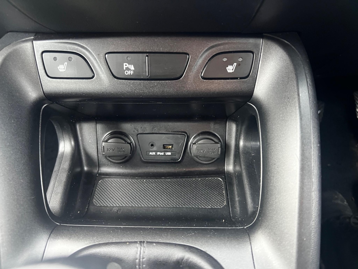 Used Hyundai Ix35 2014 for sale - 76976311: Photo 22