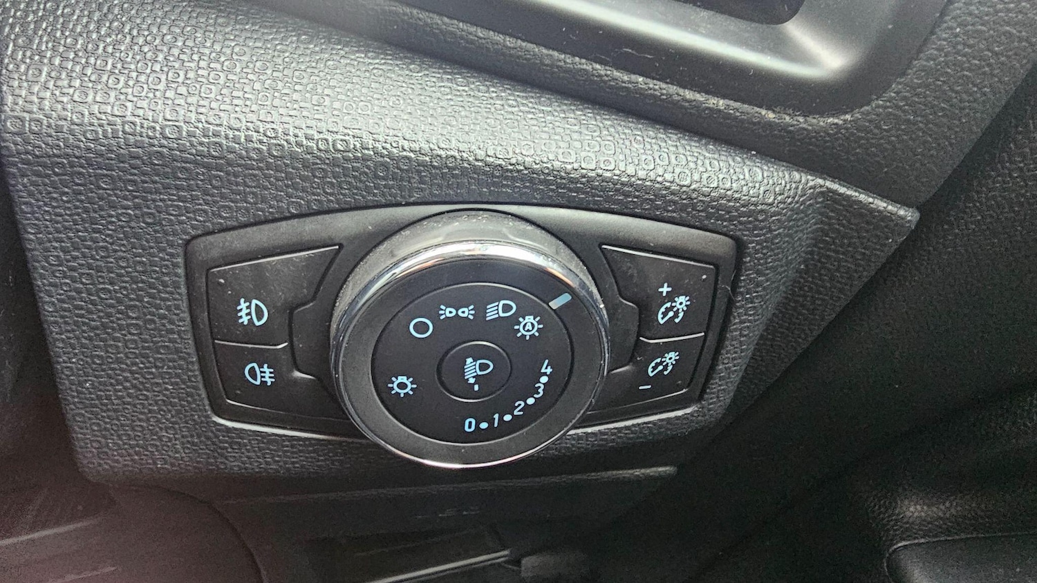 Used Ford Ecosport 2019 for sale - 77439855: Photo 29