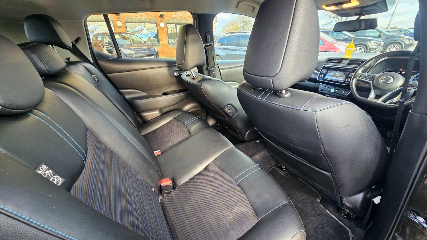 Used Nissan Leaf 2018 for sale - 76657649: Photo 14