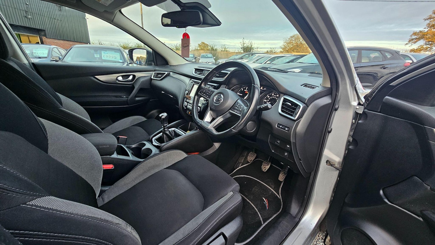 Used Nissan Qashqai 2017 for sale - 76486719: Photo 11