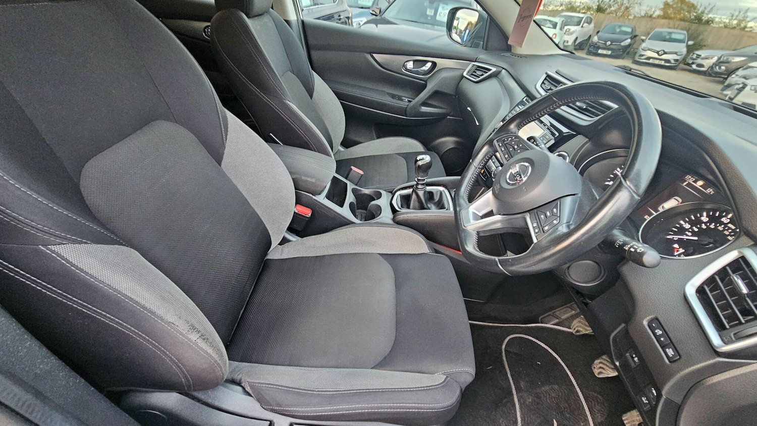 Used Nissan Qashqai 2017 for sale - 76486719: Photo 12