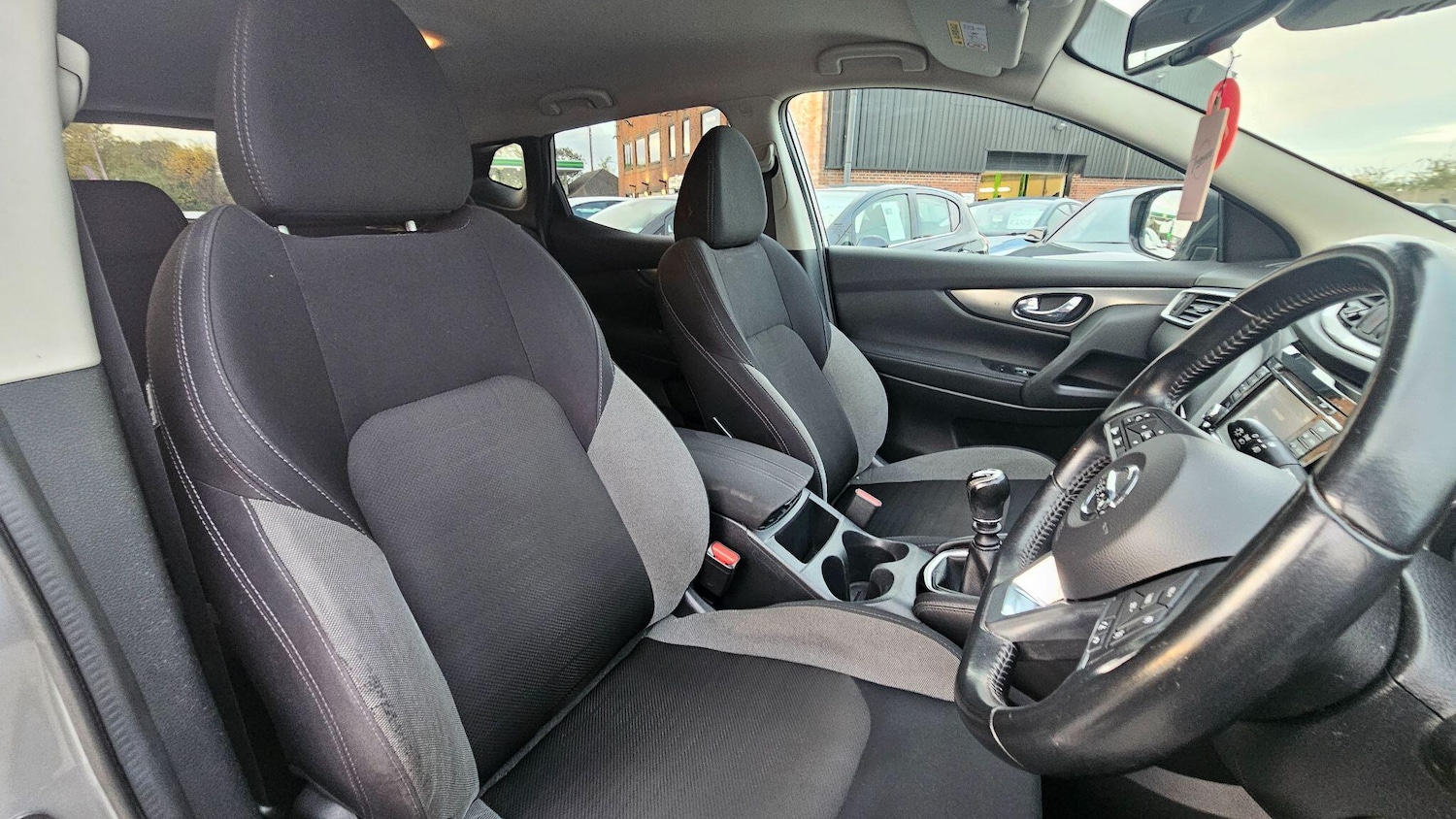 Used Nissan Qashqai 2017 for sale - 76486719: Photo 13