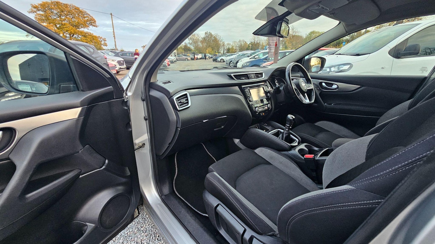 Used Nissan Qashqai 2017 for sale - 76486719: Photo 22