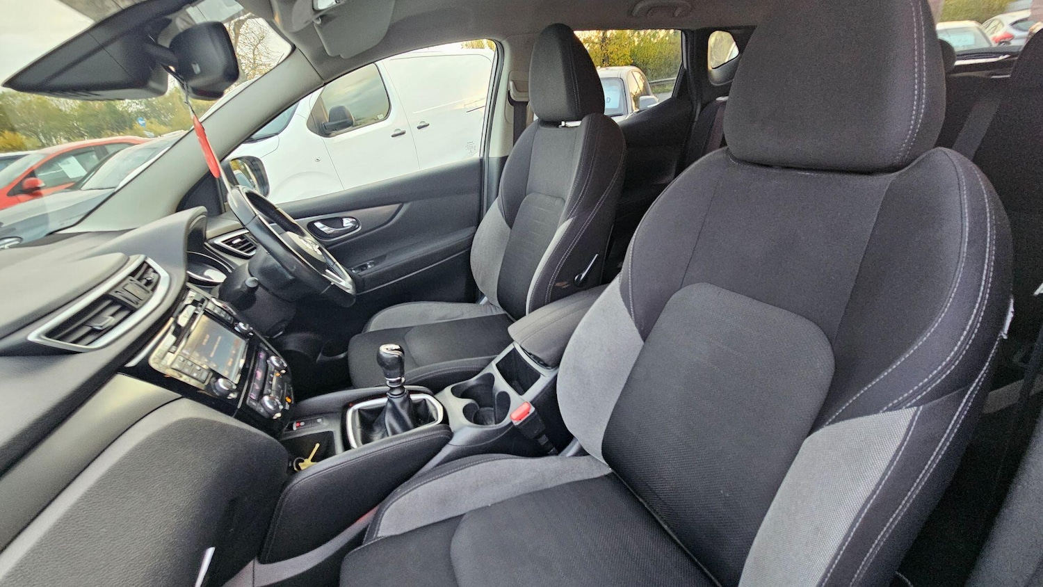 Used Nissan Qashqai 2017 for sale - 76486719: Photo 23