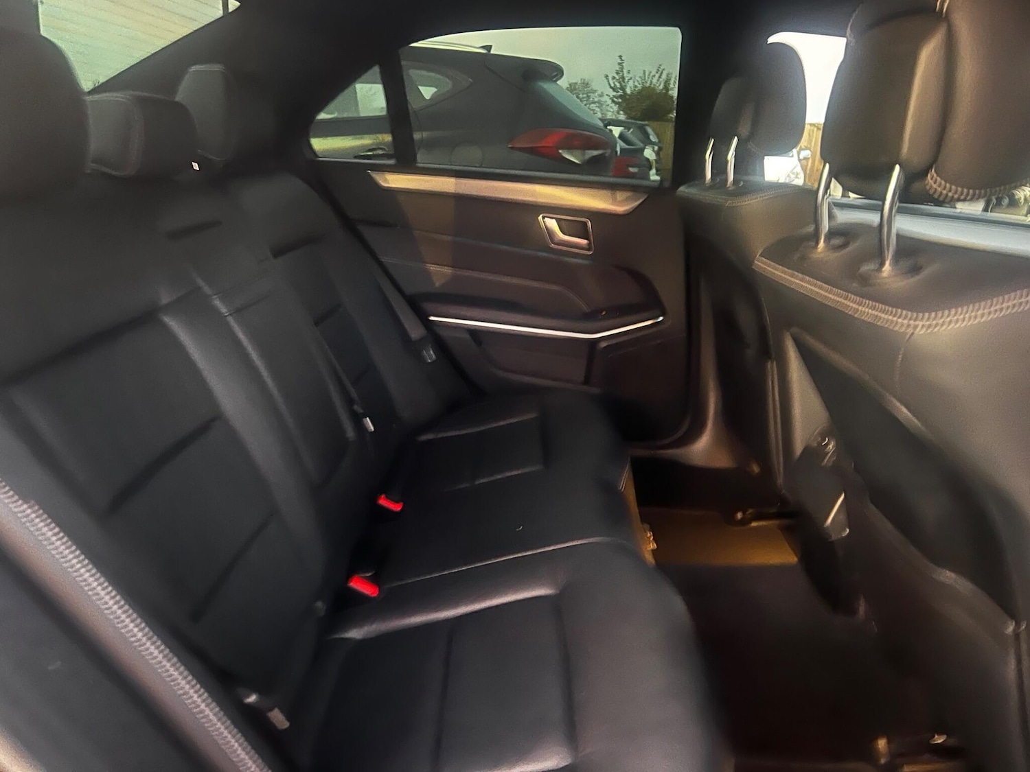 Used Mercedes-Benz E Class 2015 for sale - 76486769: Photo 11