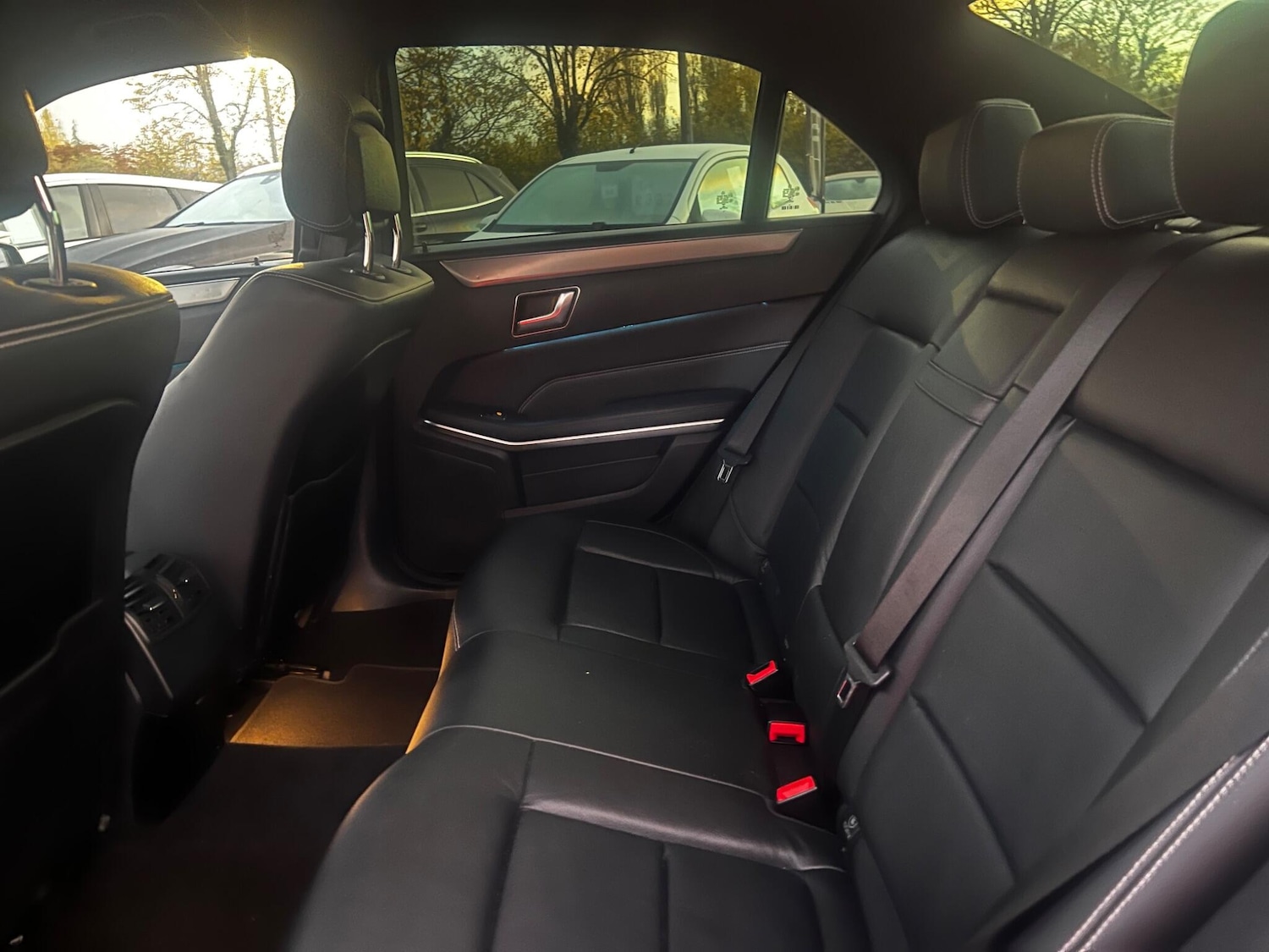 Used Mercedes-Benz E Class 2015 for sale - 76486769: Photo 14