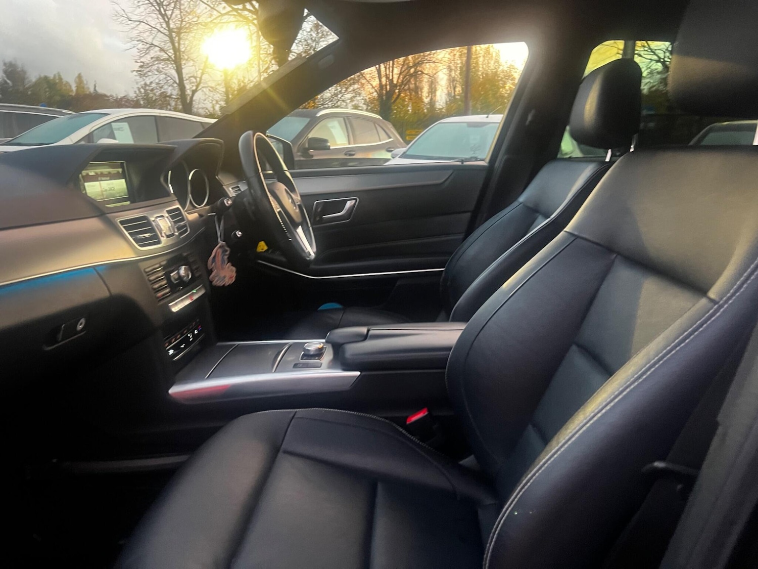 Used Mercedes-Benz E Class 2015 for sale - 76486769: Photo 17