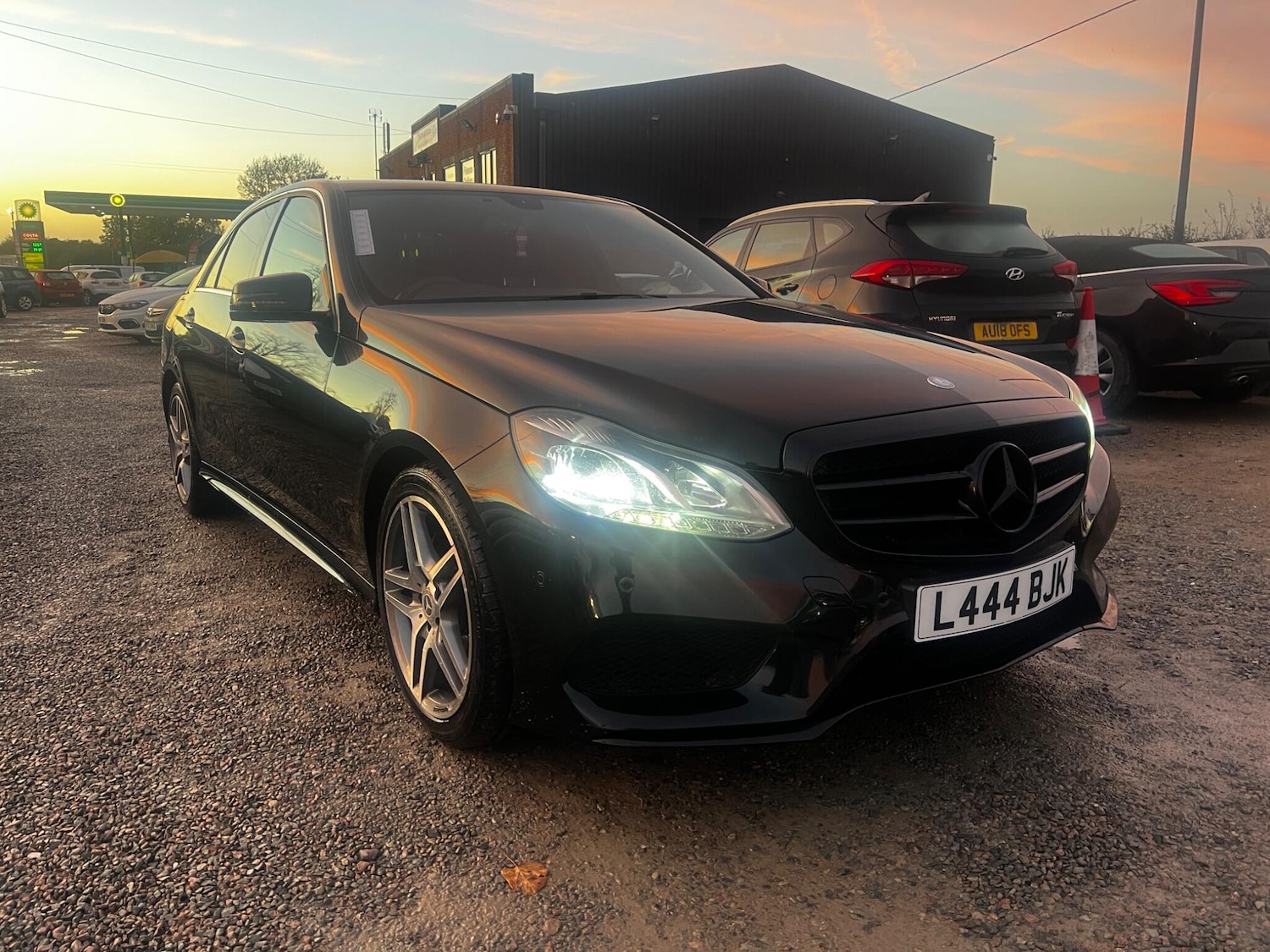 Used Mercedes-Benz E Class 2015 for sale - 76486769: Photo 2