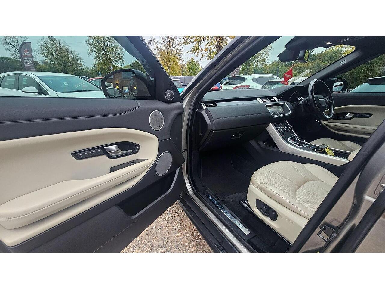 Used Land Rover Range Rover Evoque 2017 for sale - 77109408: Photo 22