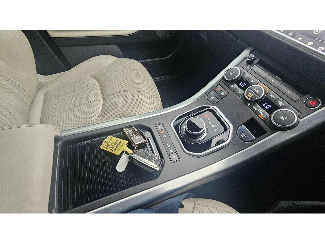 Used Land Rover Range Rover Evoque 2017 for sale - 77109408: Photo 32