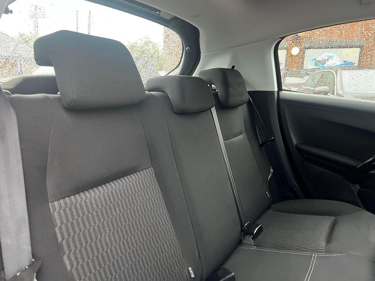 Used Peugeot 208 2016 for sale - 77131147: Photo 16