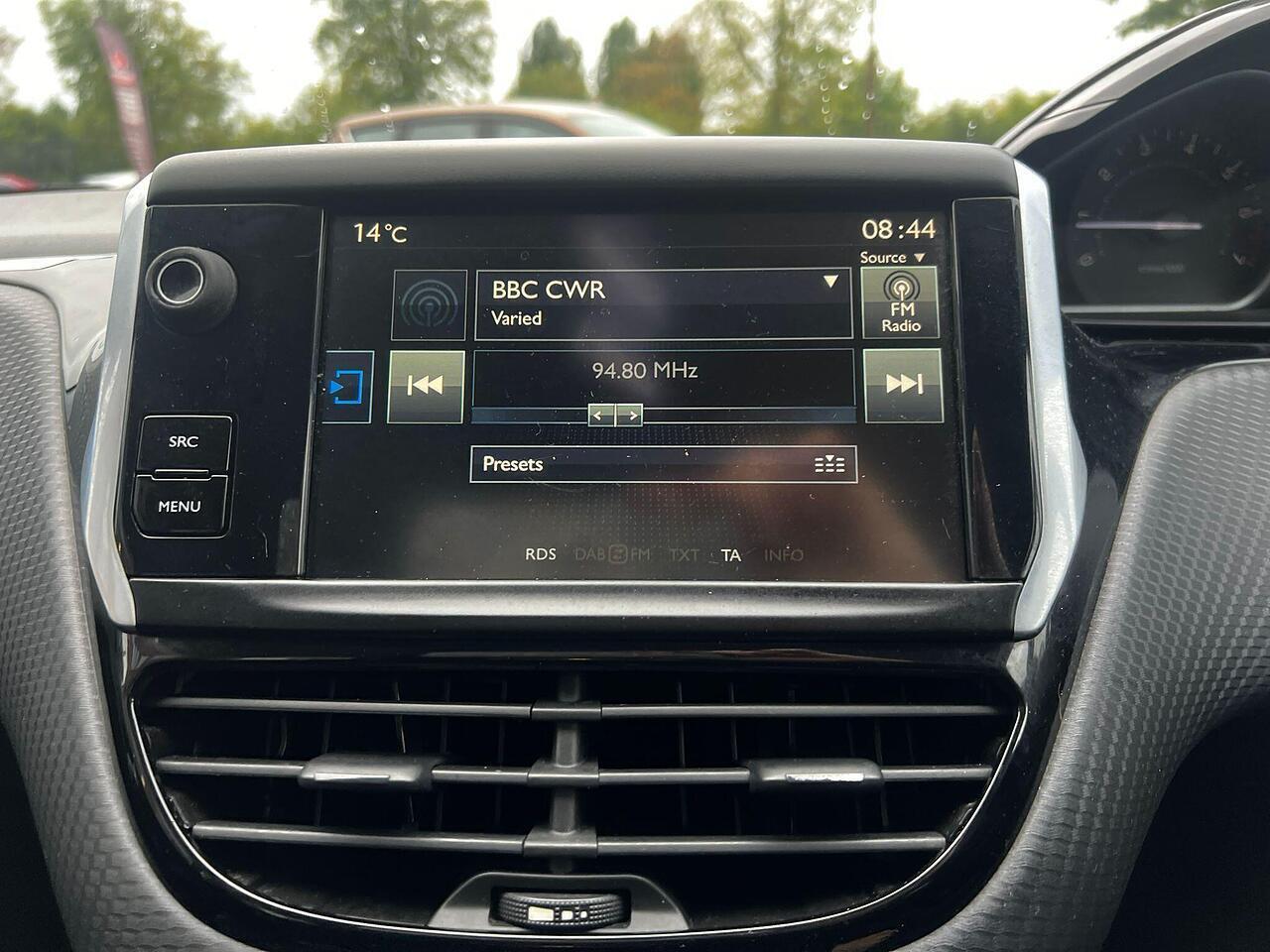 Used Peugeot 208 2016 for sale - 77131147: Photo 32