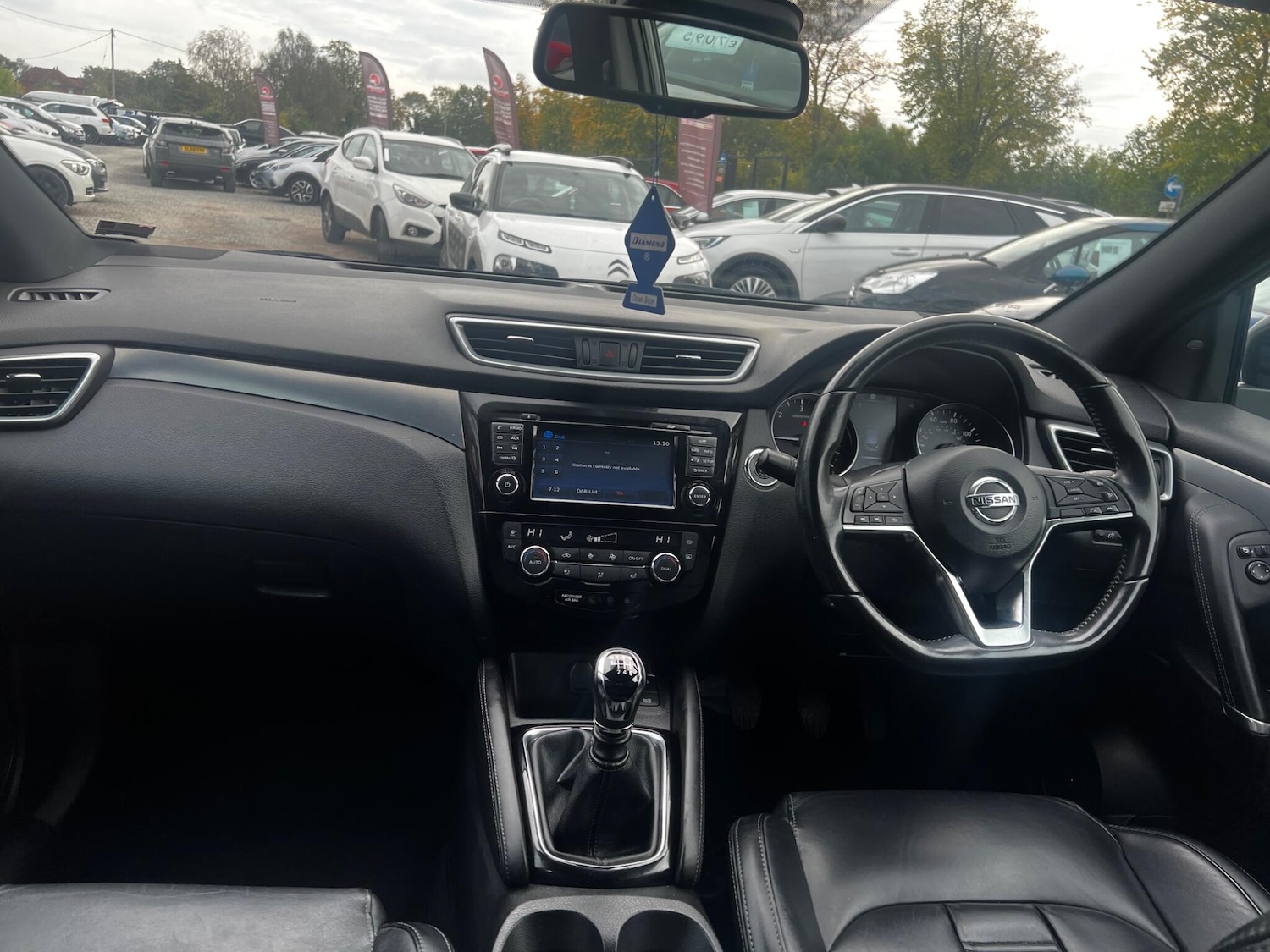 Used Nissan Qashqai 2017 for sale - 76715517: Photo 13