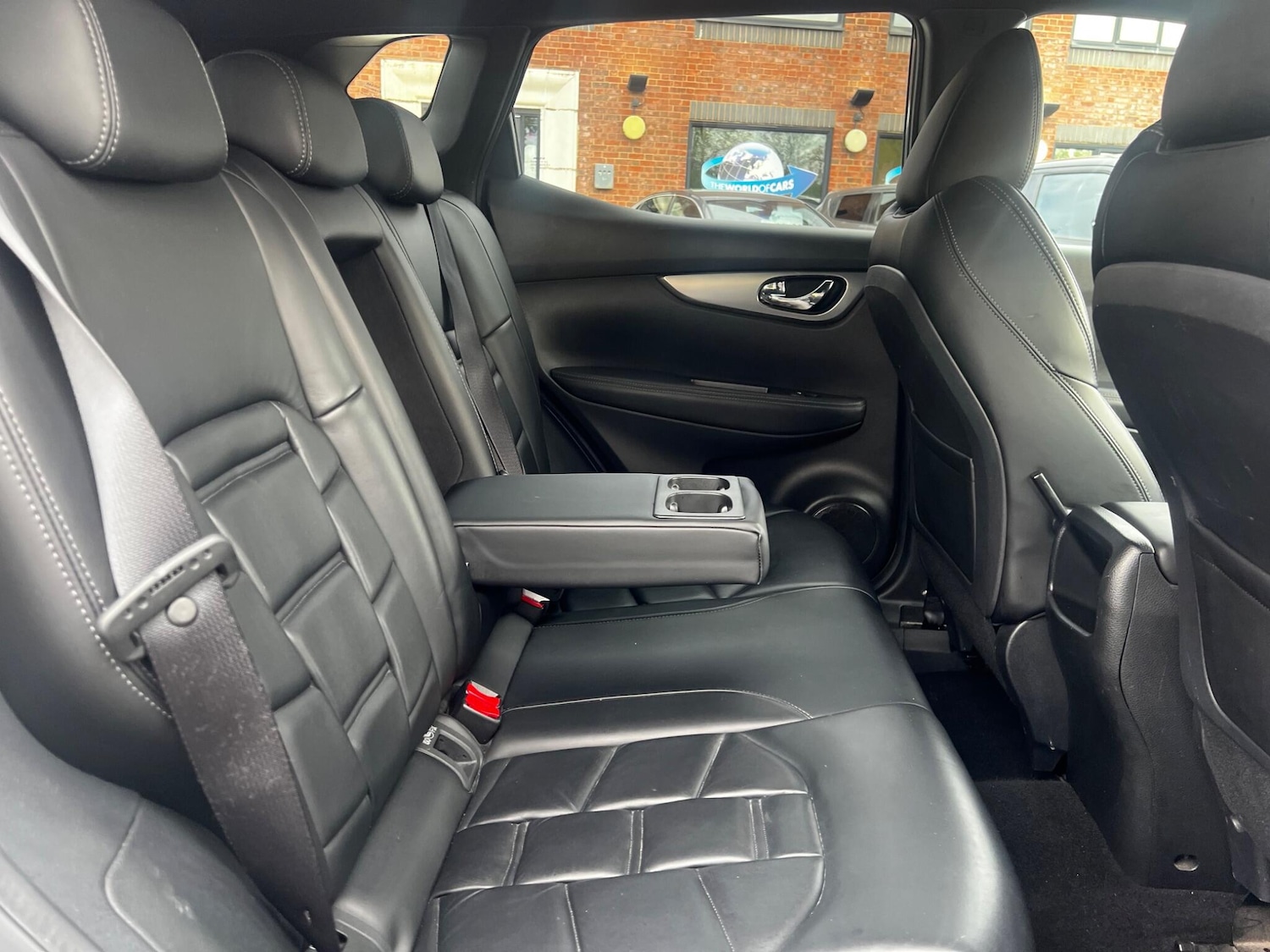 Used Nissan Qashqai 2017 for sale - 76715517: Photo 20