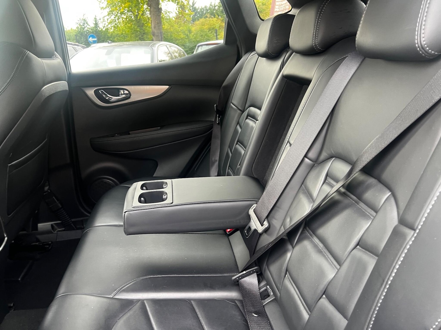 Used Nissan Qashqai 2017 for sale - 76715517: Photo 21