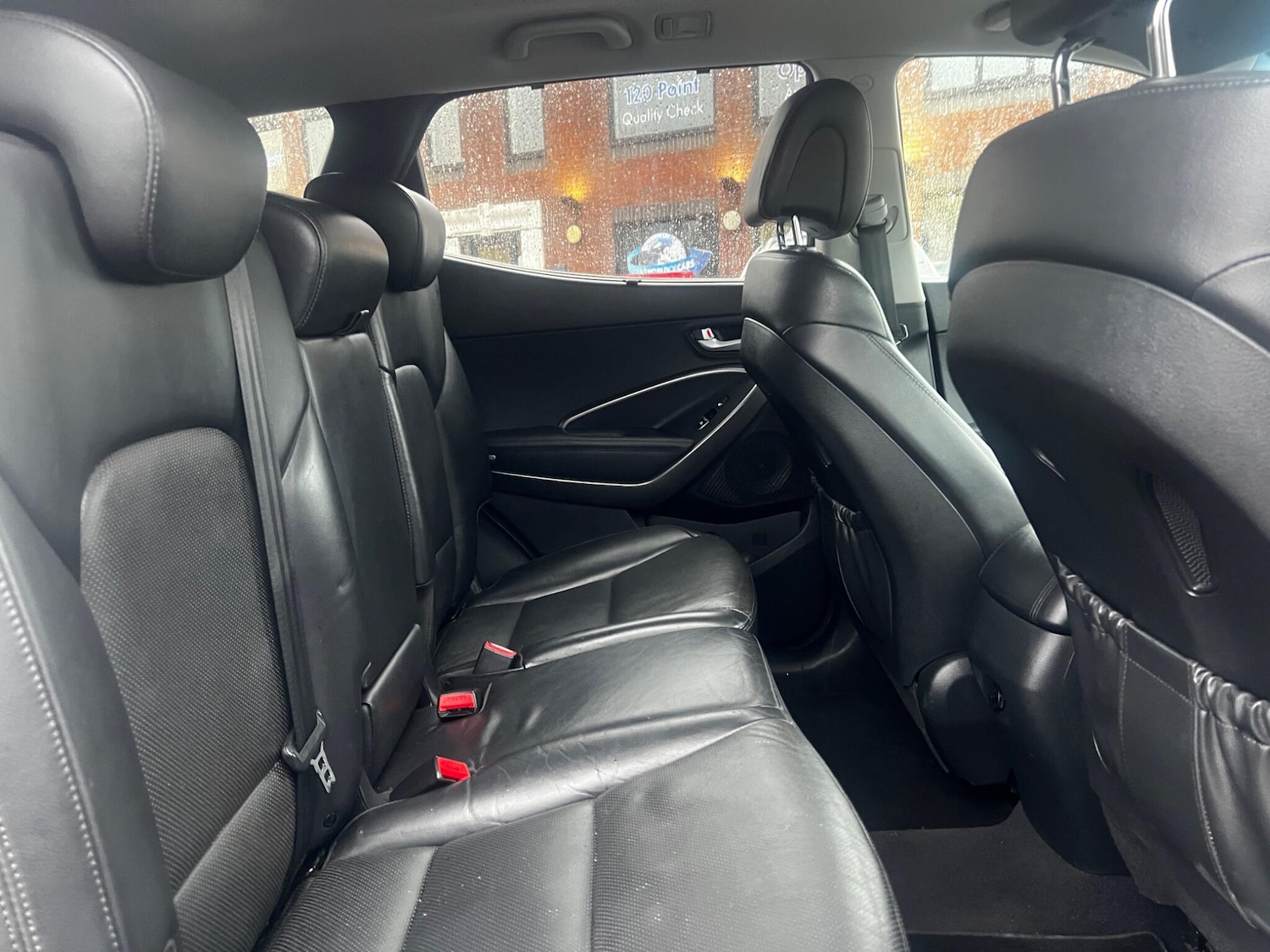 Used Hyundai Santa Fe 2015 for sale - 76926270: Photo 18