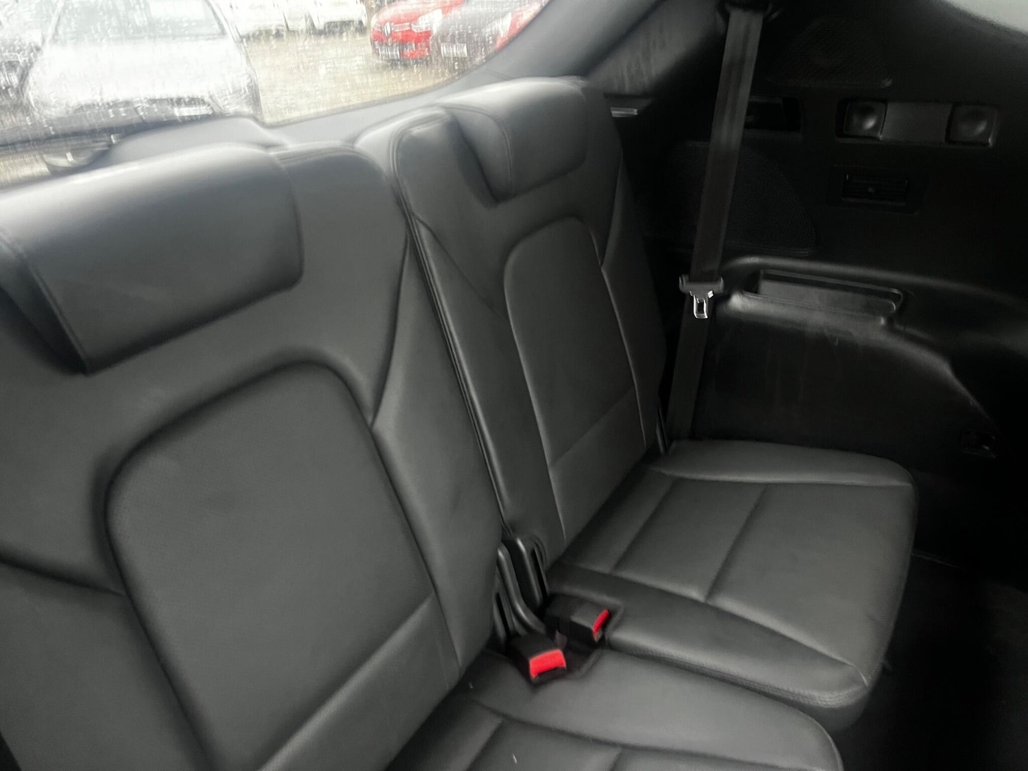 Used Hyundai Santa Fe 2015 for sale - 76926270: Photo 19